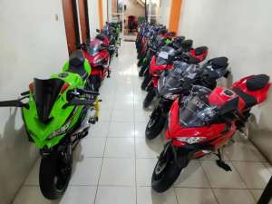 Jual bekas Motor Sport bekas rasa baru,lokasi di  ,Karawang Kab.