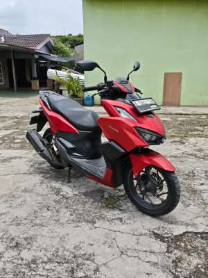 Jual bekas MOTOR VARIO 160,lokasi di Jakarta Selatan