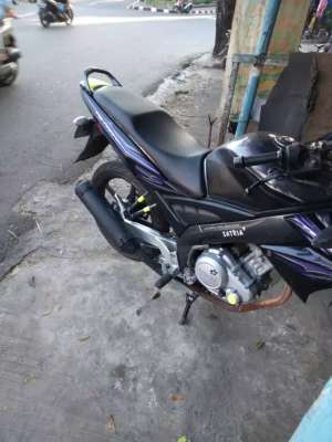 Jual bekas Motor Yamaha Vixion 2010,lokasi di  