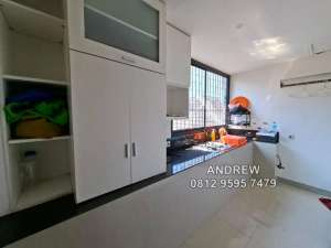 Muara Karang 8x15 Siap Huni Jalan 3 Mobil Hadap Utara lokasi di Jakarta Barat, tersedia melalui melalui situs Olx