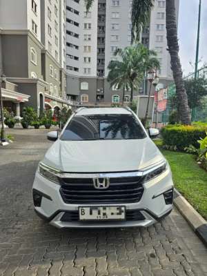 Jual bekas MUDIK 2023 Honda BRV Prestige CVT Non Sensing Istimewa Terawat Rutin,lokasi di Jakarta Utara