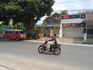 murah 2.2 jt permeter cocok untuk perumahan di Jalan raya tanjungsari lokasi di Sumedang Kab., tersedia melalui melalui situs Olx