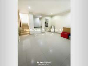 Murah Banget Rumah 3 Lantai di Cluster Samara Village by Paramount Gading Serpong Siap Huni Dekat Clubhouse dan Semi Furnished lokasi di Tangerang Kab., tersedia melalui melalui situs Olx