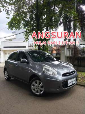 Jual bekas MURAH BANGETT NISSAN MARCH 1.2L MT 2013 ABU ABU,lokasi di Jakarta Timur