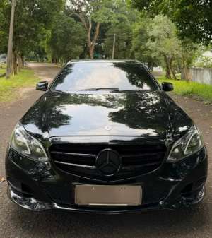 Jual bekas MURAH. Mercedes Benz E250 Facelift 2014 avg amg e300 w212,lokasi di Jakarta Selatan