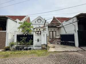 Murah Rumah 1 Lantai Hitung Tanah di Graha Sampurna Indah Wiyung, Surabaya Barat lokasi di Surabaya Kota, tersedia melalui melalui situs Olx