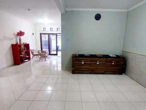 MURAH Rumah Babatan Pratama BARU SELESAI RENOVASI, FURNISH lokasi di Surabaya Kota, tersedia melalui melalui situs Olx