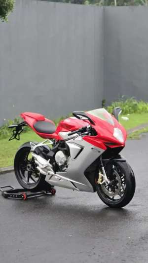 Jual bekas MV Agusta 675 F3 f4,lokasi di  ,Kuningan Kab.