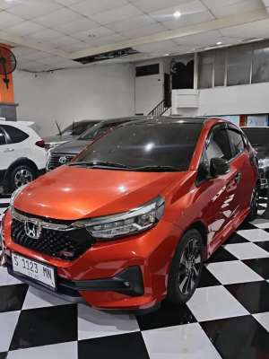 Jual bekas NEW BRIO RS 2024 CVT MATIC,lokasi di Surabaya Kota