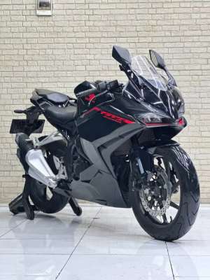 Jual bekas New CBR 250RR Facelift,lokasi di Malang Kota