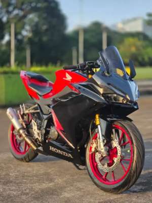 Jual bekas New CBR150R With Prolainer,lokasi di  ,Jakarta Pusat