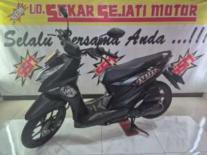 Jual bekas New Honda Beat Streat led cbs htm muluuuuuss,lokasi di Surabaya Kota