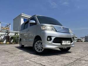 Jual bekas new model Daihatsu Luxio X 2014 manual mt,lokasi di  ,Jakarta Pusat