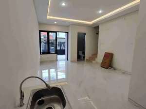 New Modern Minimalis Perumahan Mulyosari Sutorejo lokasi di Surabaya Kota, tersedia melalui melalui situs Olx