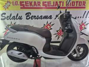 Jual bekas New Scoopy Prestige ready banget,lokasi di  