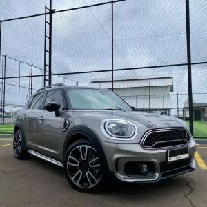 Jual bekas Nik 20Mini Cooper Countryman 2.0 cc 2020 Abu Metalik,lokasi di Jakarta Selatan