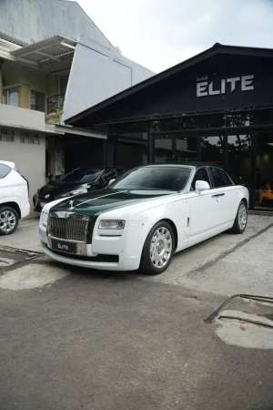 Jual bekas NIK 2013 Rolls-Royce Ghost Series I Bespoke Two-Tone,lokasi di Jakarta Utara