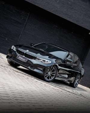 Jual bekas NIK 2020 BMW 320i Sport TwinPower Turbo Engine,lokasi di Jakarta Utara