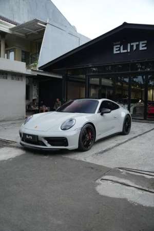 Jual bekas NIK 2023 Porsche 911 Carrera 4 GTS Crayon,lokasi di Jakarta Utara