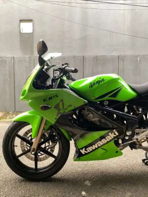 Jual bekas Ninja 150 RRKRR Special Edition Gen 3,lokasi di Jakarta Timur
