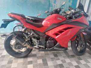 Jual bekas NINJA 250 FI OLD,lokasi di Bekasi Kab.