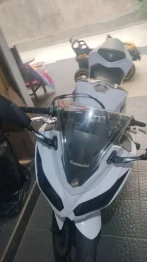 Jual bekas Ninja 250cc tahun 2013,lokasi di Depok Kota