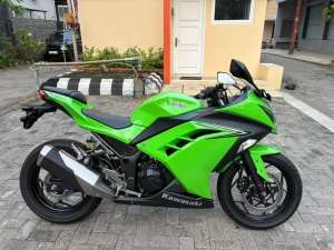 Jual bekas NINJA 250FI 2012 CBU ANTIK,lokasi di Semarang Kota