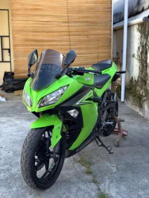 Jual bekas Ninja 250fi 205 warna hijau favorit istimewa,lokasi di Bantul Kab.