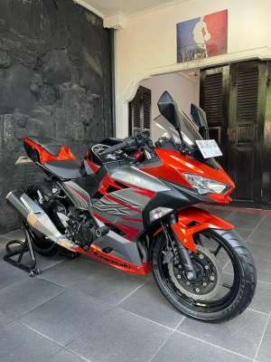Jual bekas Ninja 250Fi New ABS,lokasi di  ,Denpasar Kota
