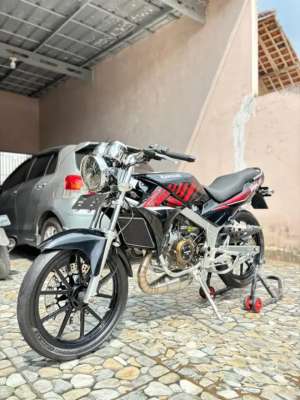 Jual bekas Ninja R 2010 convert SS,lokasi di Bandar Lampung Kota