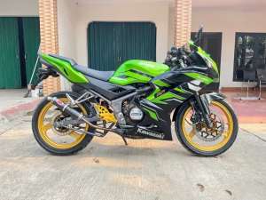 Jual bekas Ninja RR new 2015.pajak panjang.plat B,lokasi di Jakarta Barat