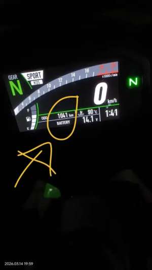 Jual bekas Ninja ZX25R 1000KM LOW ZX25RR 2023 ORI PABRIKAN SEMUA SEPERTI BARU,lokasi di Jakarta Barat