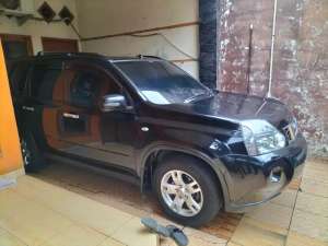 Jual bekas Nisan X Trail 2011,lokasi di Bogor Kab.