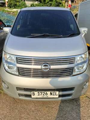 Jual bekas Nissan Elgrand 2008 Bensin,lokasi di Jakarta Pusat