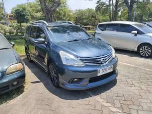 Jual bekas Nissan Grand livina 1.5 hws 2014 automatic,lokasi di  ,Tangerang Kab.