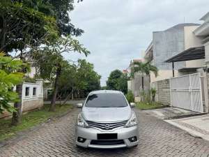 Jual bekas Nissan Grand Livina 1.5 XV Matic 2017 Silver Facelift Plat B,lokasi di Surabaya Kota