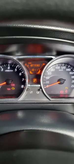 Jual bekas Nissan Grand livina 2013 Bensin,lokasi di Balikpapan Kota