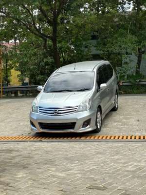 Jual bekas Nissan Grand livina 2013 Bensin,lokasi di Bandung Kota