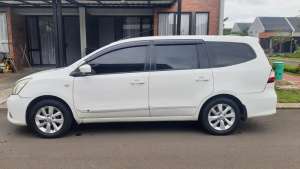 Jual bekas Nissan Grand livina 2015 Bensin,lokasi di Bekasi Kab.
