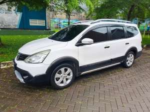 Jual bekas Nissan Grand livina 2017 Bensin,lokasi di  ,Jakarta Utara