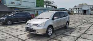 Jual bekas Nissan Grand livina ultimate 1.5 matic promo menarik tdp 10 2011,lokasi di  ,Jakarta Selatan
