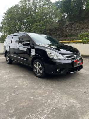 Jual bekas Nissan Grand Livina XV 2017,lokasi di Depok Kota