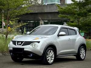Jual bekas NISSAN JUKE RX 2012 SILVER,lokasi di Bogor Kota