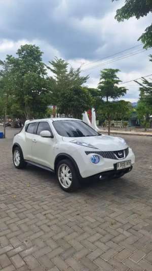 Jual bekas Nissan Juke RX Red Edition 2013,lokasi di Sukoharjo Kab.