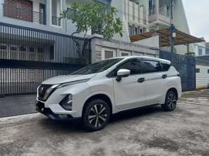 Jual bekas Nissan LIVINA VE AUTOMATIC 2021 BL 4LOW KM 40 Rb-an ASLI ORIGINAL,lokasi di Jakarta Barat