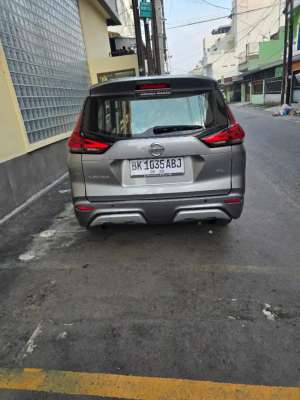 Jual bekas Nissan Livina VL,lokasi di Medan Kota