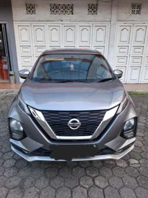Jual bekas Nissan Livina VL 2019 matic,lokasi di Medan Kota