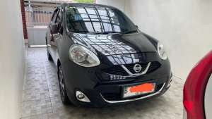 Jual bekas Nissan March 1.5 MT 2014 March 1500,lokasi di Bekasi Kota