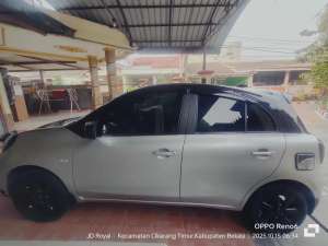 Jual bekas Nissan March 2014 Bensin,lokasi di Bekasi Kab.