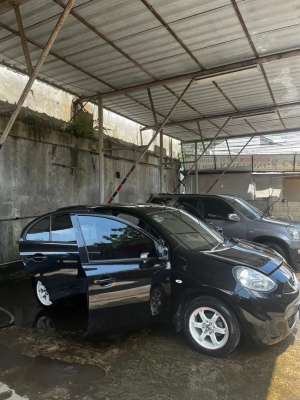 Jual bekas Nissan March 2018 Bensin,lokasi di Jakarta Timur